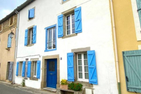 Mirepoix centre, entire house Light and spacious with internet and Netflix